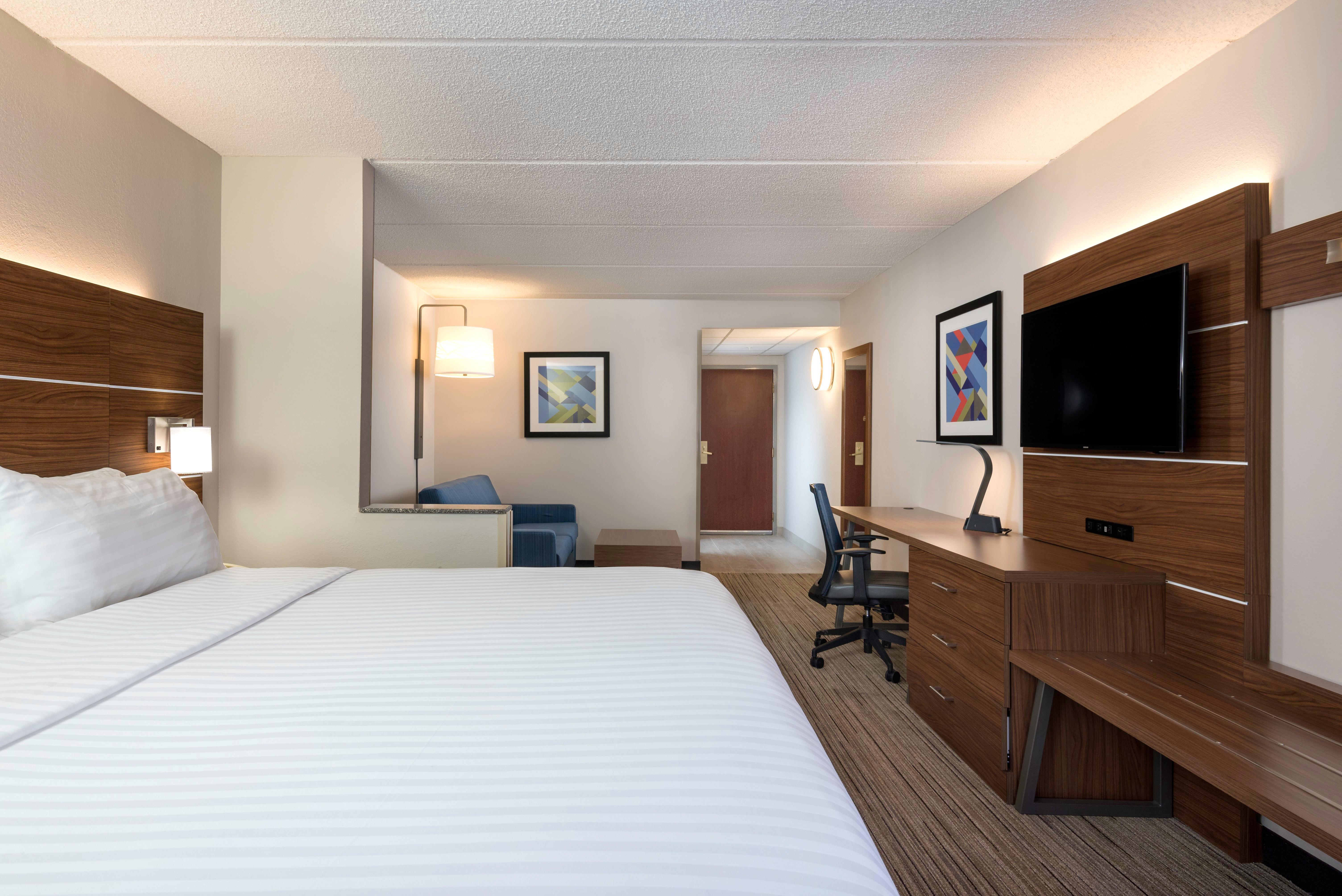 Holiday Inn Express & Suites Charlotte Arpt-Belmont By Ihg Ngoại thất bức ảnh
