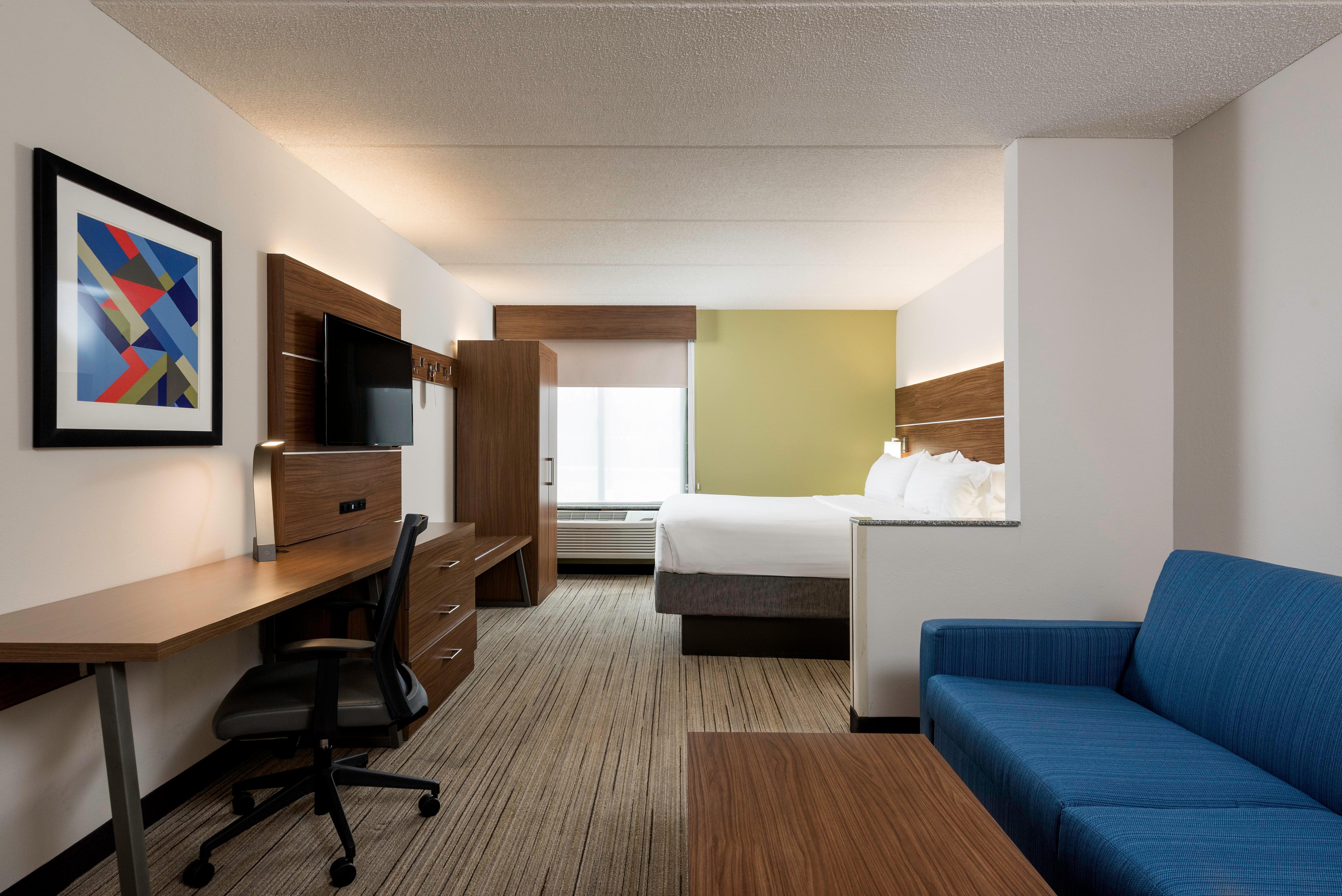 Holiday Inn Express & Suites Charlotte Arpt-Belmont By Ihg Ngoại thất bức ảnh
